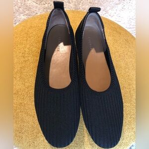 Everlane Black Dayglove Reknit Flat 10.5